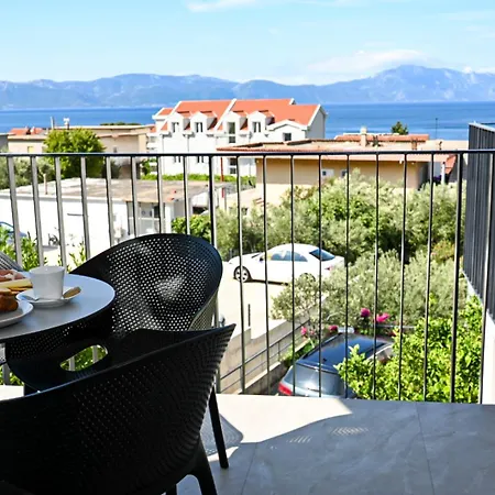 Fly Up Mediterranean Gradac (Split-Dalmatia)