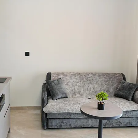 Apartment Fly Up Mediterranean