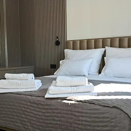 Fly Up Mediterranean * Gradac (Split-Dalmatia)