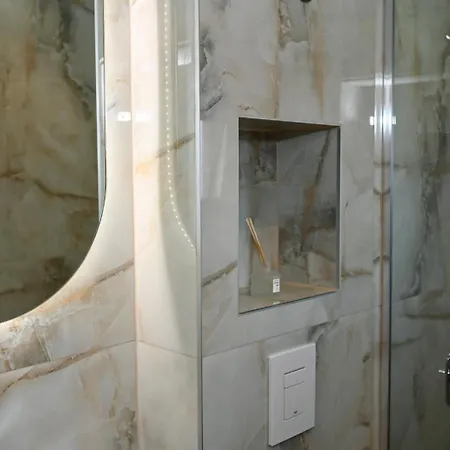 Apartment Fly Up Mediterranean *