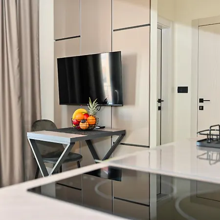 Apartment Fly Up Mediterranean *