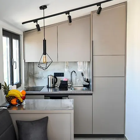 Fly Up Mediterranean * Gradac (Split-Dalmatia)