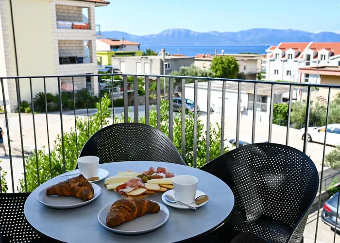 Fly Up Mediterranean Gradac (Split-Dalmatia)