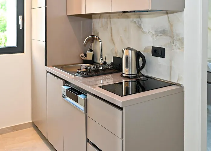 Fly Up Mediterranean Apartman